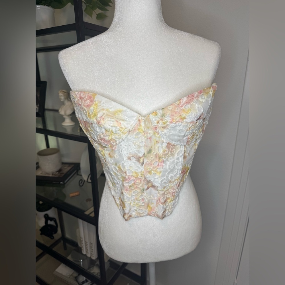 NWT BARDOT LILA SUNNY FLORAL UNDERWIRE BUSTIER CORSET CROP WHITE PINK SIZE 10 - Picture 3 of 7